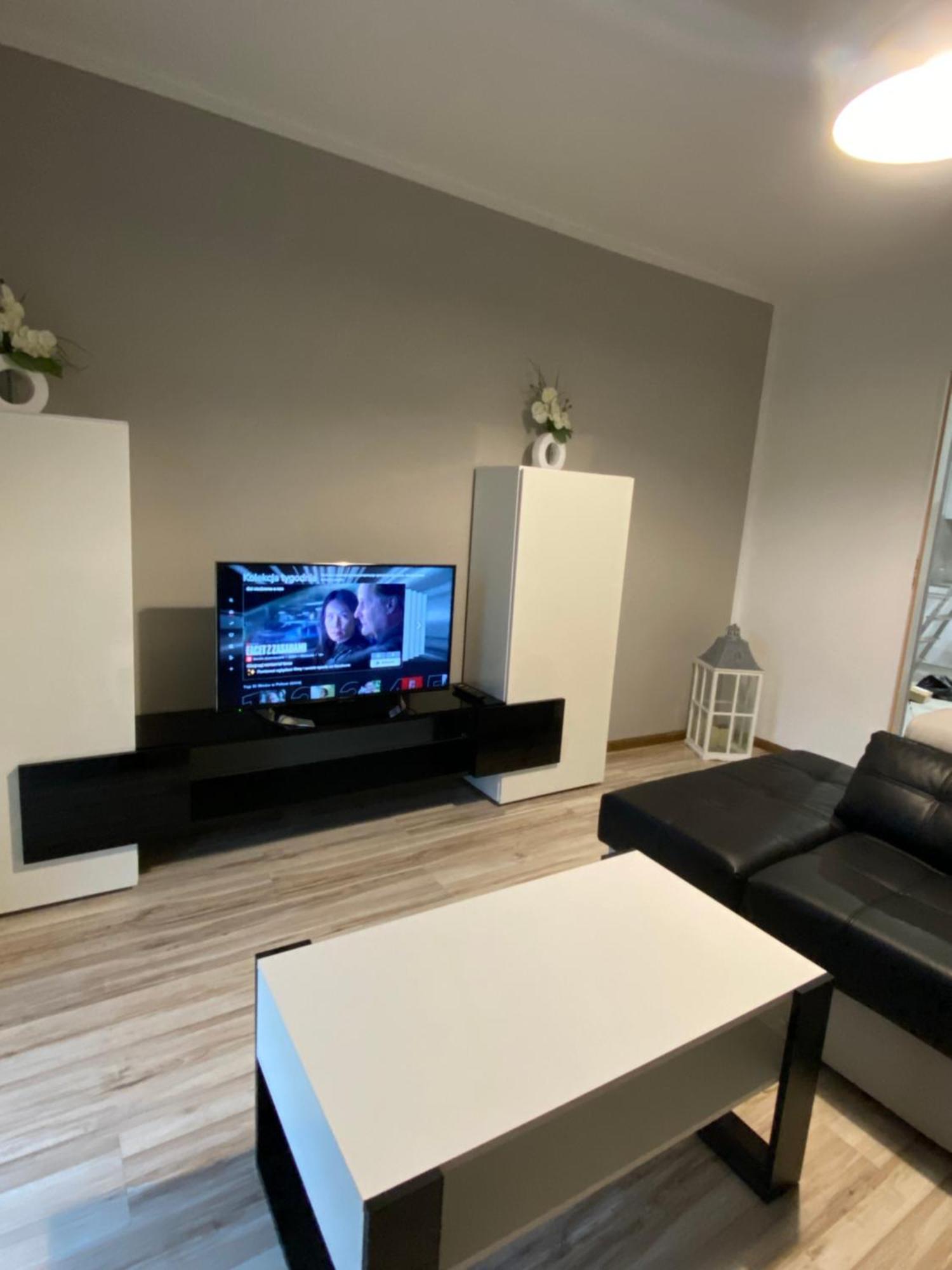 Apartamenty Ciukaj Paczkow Exterior photo
